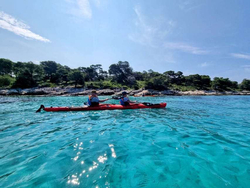 Hvar: Half day kayak tour to Pakleni islands - Quick reasons to consider this kayak trip