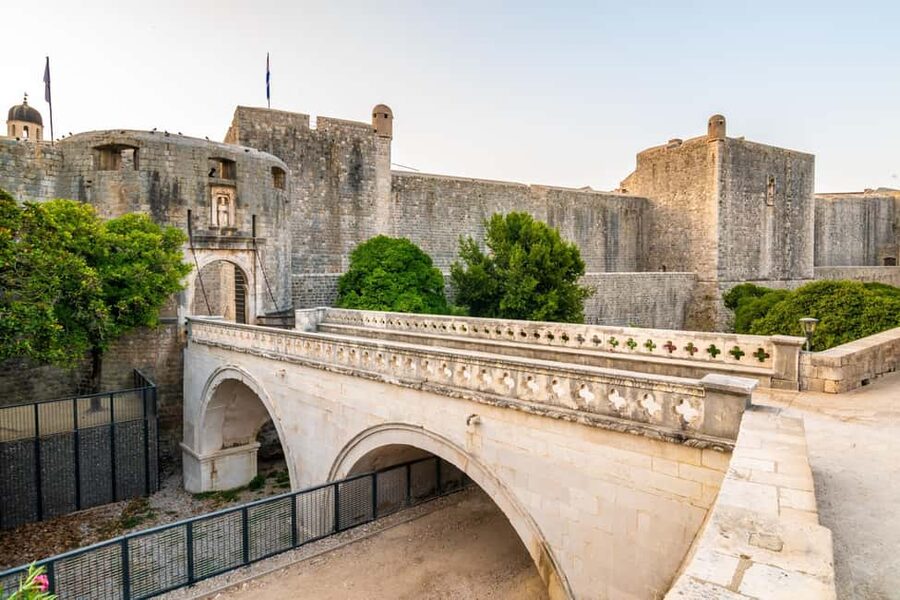 Jewish History of Dubrovnik Old Town Private Walking Tour - What two hours can and cannot cover