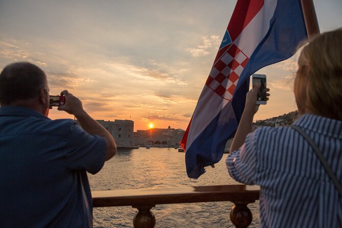 Karaka - The Best Dubrovnik Sunset Cruise (adults only) - A ship with atmosphere, not pirate theater