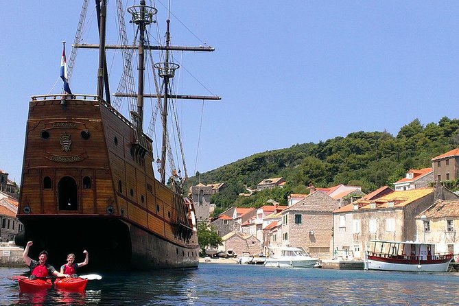 Kayak and Bike Tour to Sipan island from Lopud - Šuđurađ brings the first change of pace