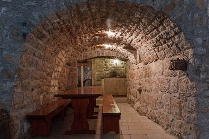 Konavle wine tasting tour from Dubrovnik with 2 vinery's - Who will enjoy this afternoon most?