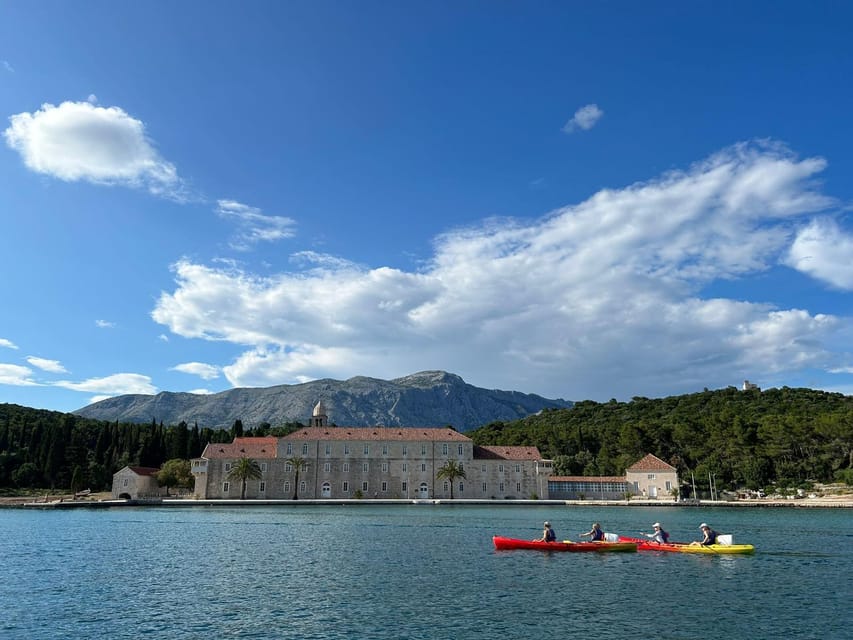 Korcula Archipelago Kayak Tour - The guide’s role in the overall experience