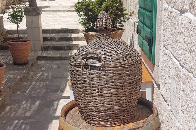 Korčula for Wine Lovers - Pošip and Grk Wines Private Tour - Why Grk and Pošip make a good tasting pair