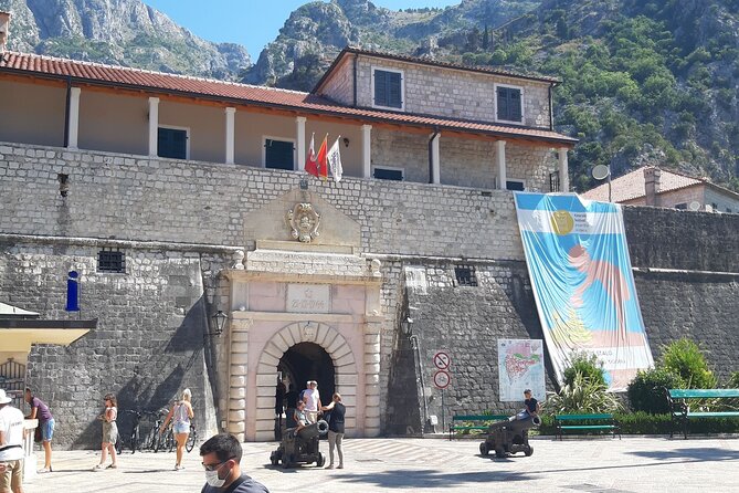 Laizy Wednesdays Tour to Montenegro - Why this makes a good Dubrovnik day trip