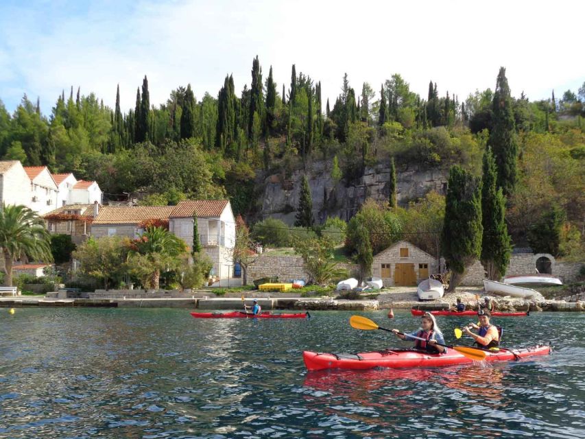 Lumbarda: Half-Day Kayaking and History with Wine delight - Why this Lumbarda kayaking tour feels different