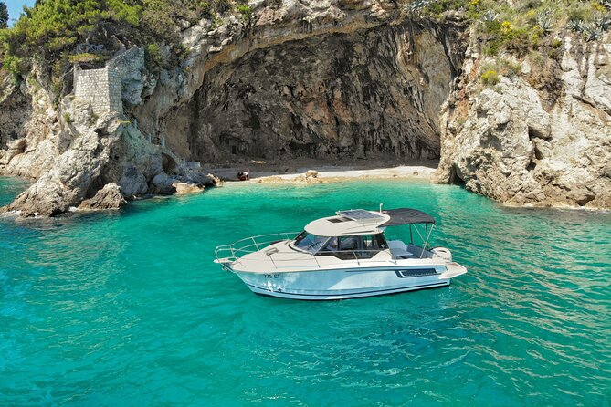 Luxury Private Boat Trip to the Elaphiti Islands from Dubrovnik - Lopud’s village, garden, and lunch break