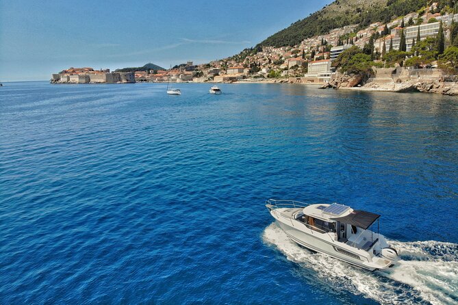 Luxury Private Boat Trip to the Elaphiti Islands from Dubrovnik - Skippers, crew, and the private format
