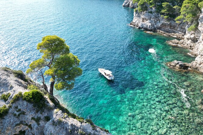 Luxury Private Speedboat Tour Islands & Blue Cave - Lunch With a Sea View