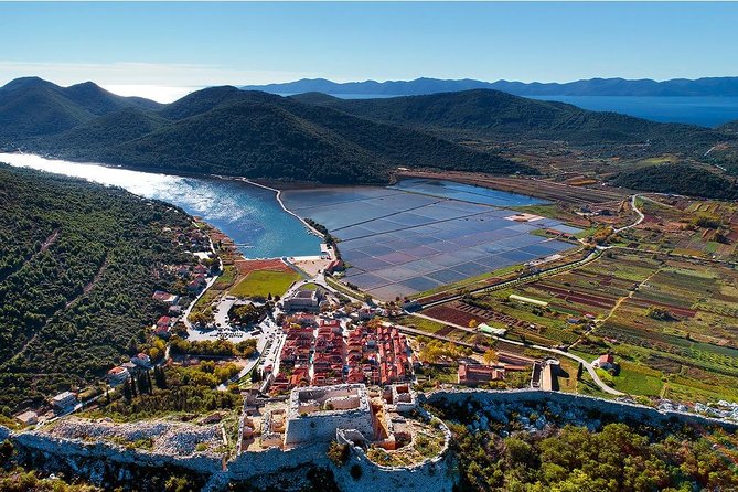 Luxury private transfer Split - Dubrovnik with lunch in Ston - The lunch question is important
