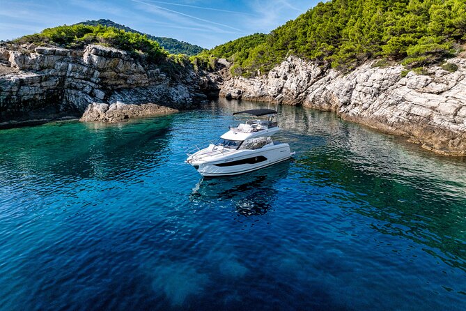 Luxury sunset cruise in Dubrovnik - Who should book this sunset cruise?