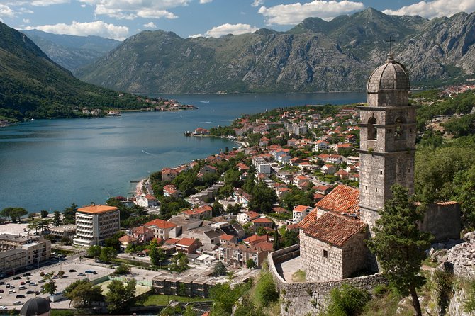 Montenegro Coast Experience from Dubrovnik (private) - Crossing the border from Dubrovnik at 8am