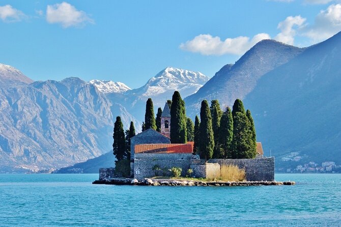 Montenegro with Boat cruise in Kotor Bay - How the guides shape the day