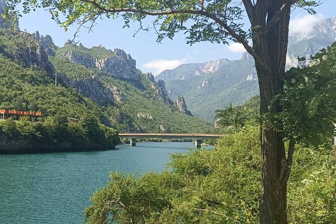 Mostar & Kravice from Dubrovnik: Private 2-Night Herzegovina Tour - Your Mostar hotel and the value of an overnight stay