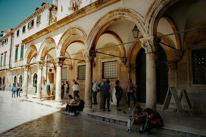 Old Town Secrets Walking Tour - Why the guide matters more than the route