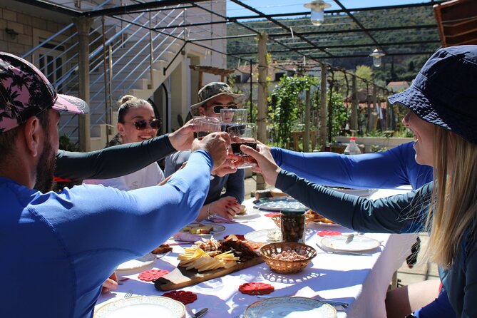 Ombla river Paddleboarding tour in Dubrovnik with snacks - Garden snacks and a local family welcome