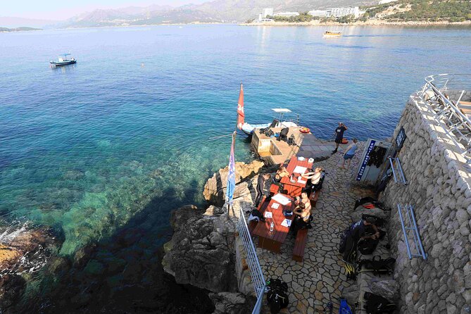 PADI Discover Scuba Diving in Dubrovnik - The second session reaches 12 meters