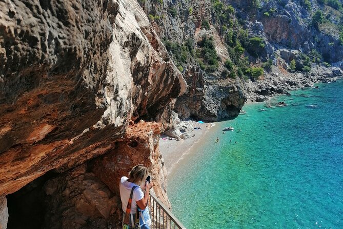 Picnic on Croatian Secret Beach - Cold drinks, snacks, and an unhurried pause