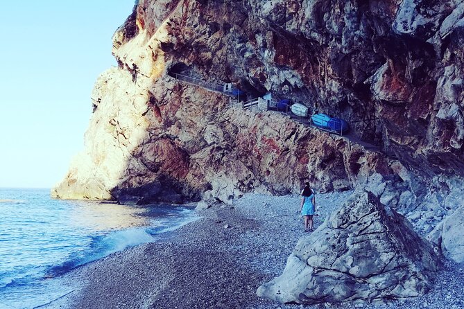Picnic on Croatian Secret Beach - Practical advice for a better half-day