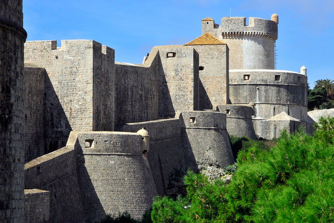 Private 2 hours Walking Tour Games of Thrones in Dubrovnik - Luza Square, the City’s Natural Opening Scene
