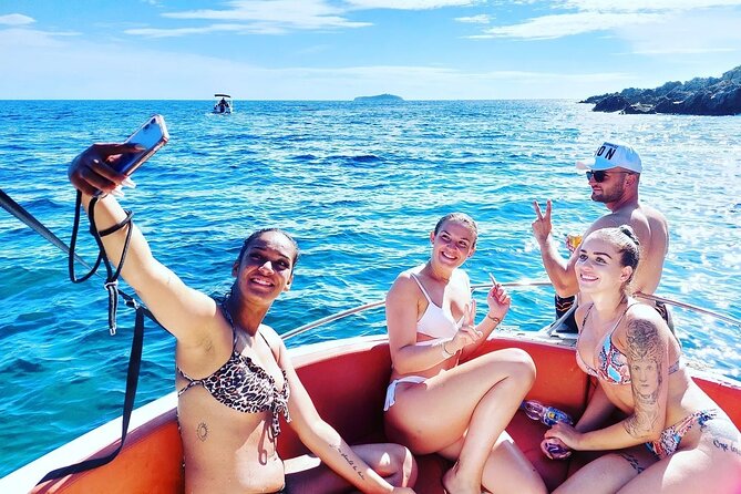 Private 4h Boat Tour Elaphite Islands with Barracuda 545 - Lopud and the sandy shore at Šunj