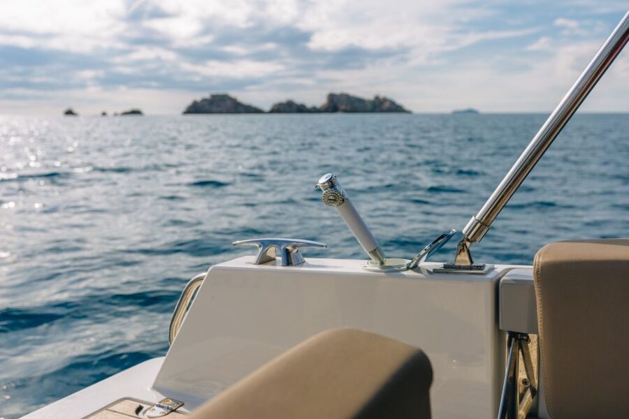Private boat tour from Dubrovnik/Cavtat to Elafiti islands - Seeing Dubrovnik’s walls from the water