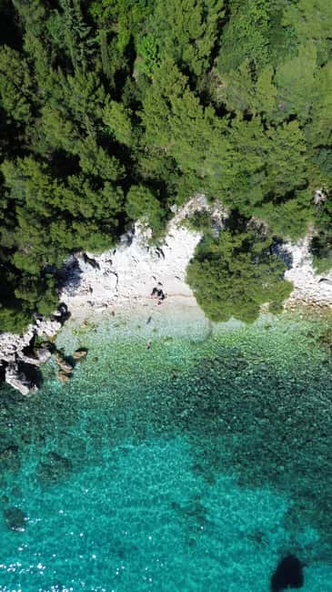 Private Boat Tour Tailor-Made 6h-All Inclusive - What the skipper adds to the experience