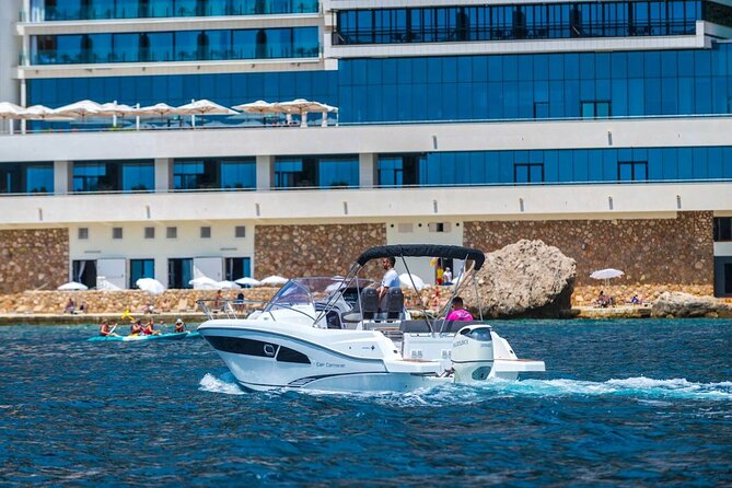 Private Boat Tours Dubrovnik to Hvar - Setting out past the Elaphiti Islands