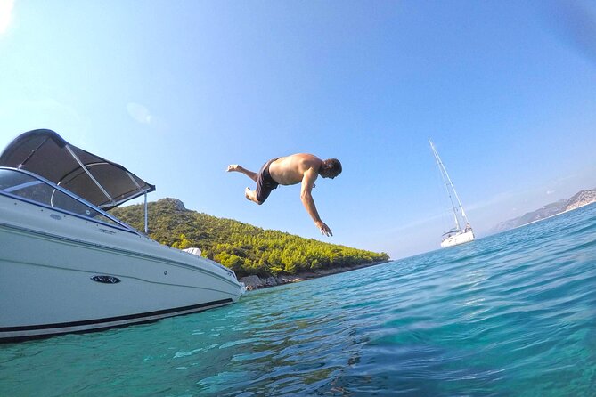 Private Boat Tours Dubrovnik to Hvar - What the boat service includes