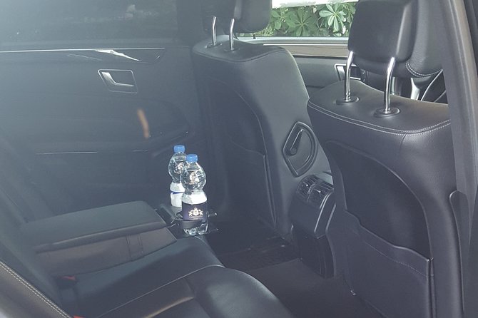 Private Departure Transfer - Dubrovnik to Dubrovnik Airport - The pickup: meet and greet at your accommodation