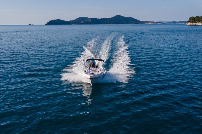 Private Elaphite Islands and Blue Cave : Dubrovnik - Sipan offers a brief look at island villages
