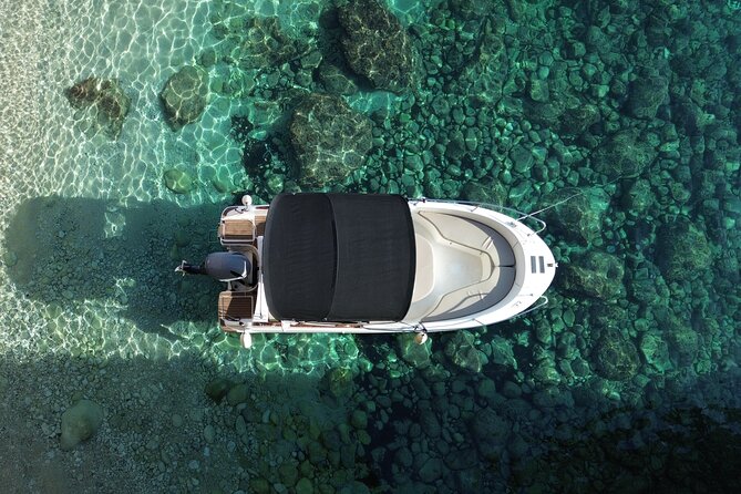 Private Elaphiti Islands Boat Tour Tailor-Made 8h - Drinks, gear and the practical side of the boat