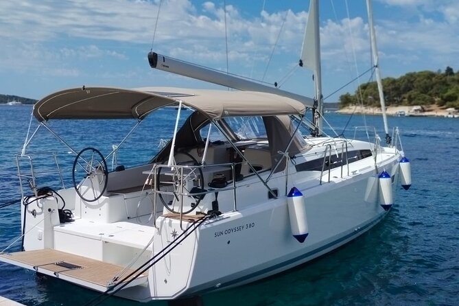 Private Inter-Island Tour from Dubrovnik to Elaphiti Islands - The time between islands is part of the experience