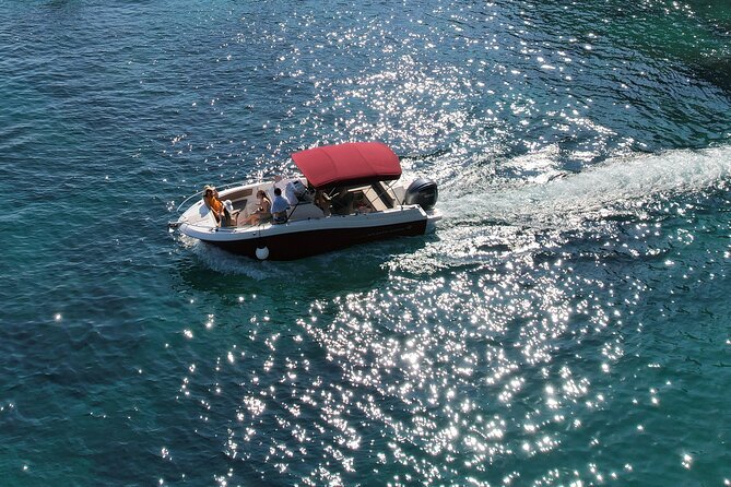 Private luxury speedboat tour-Islands, caves, beaches, snorkeling - Šipan turns the middle of the day into lunch time