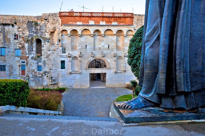 Private Point to Point transfer Dubrovnik - Split with stop in Ston - The Highway Run Toward Split