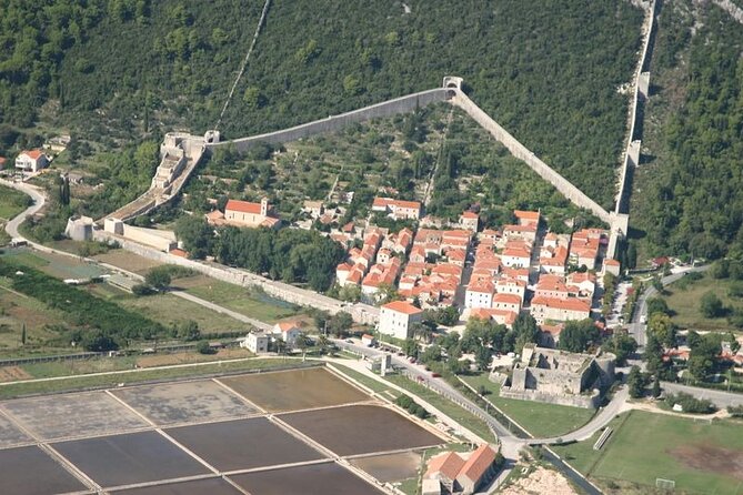 Private Point to Point transfer Dubrovnik - Split with stop in Ston - Who Will Get the Most From This Ride?