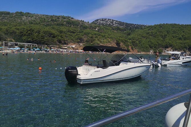 Private Speedboat Guided Tour: Explore the best of Dubrovnik Islands - What your skipper adds to the day