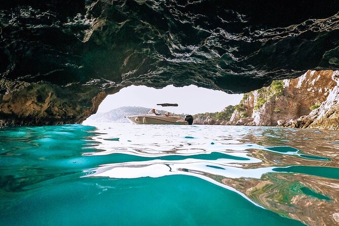 Private Speedboat Tour | Caves Beaches Islands and more - A private boat day beyond Dubrovnik’s walls