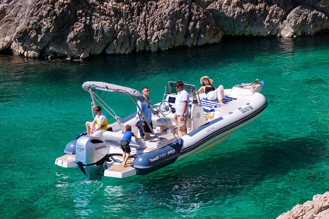 Private Speedboat Tour | Caves Beaches Islands and more - Sipan is best when you slow down
