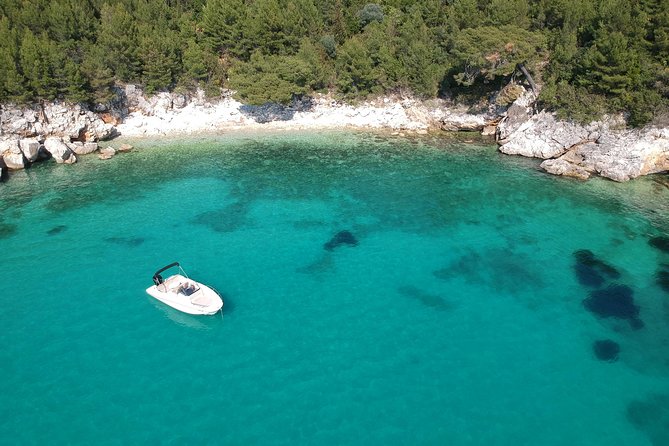 Private speedboat tour to the islands - Kolocep and the Blue Cave