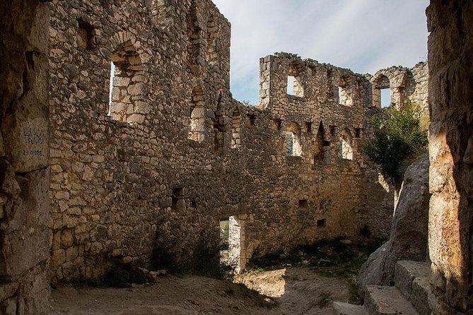 PRIVATE TOUR to Mostar, Stolac, Pocitelj & Blagaj by CRUISER TAXI - Mostar’s Old Bridge and the city’s hard past