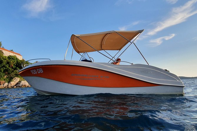 Private tour to the Elafiti with Barracuda 545 - half day 4h - Why leave Dubrovnik by boat?