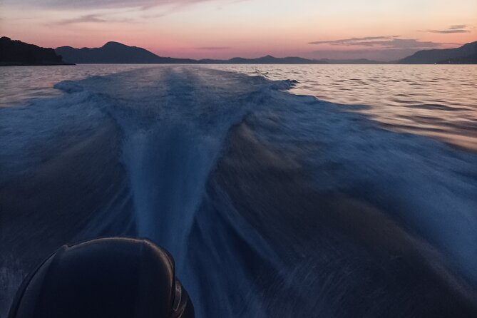 Private Tour: Wine & Sunset Experience at boat - Sunset, wine, and the right kind of pace