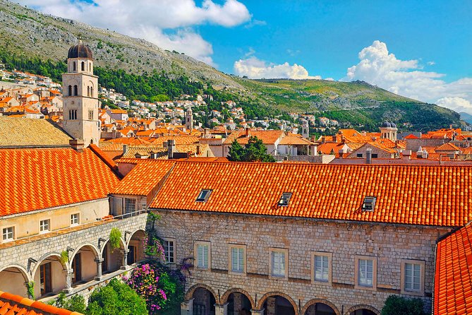 Private Walking Tour through the Old Town of Dubrovnik - Sponza Palace and the cost of going inside