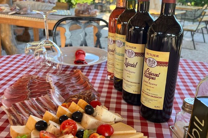Private Wine Tasting Under The Stars With Sunset Panorama - Why This Winery Evening Feels Different