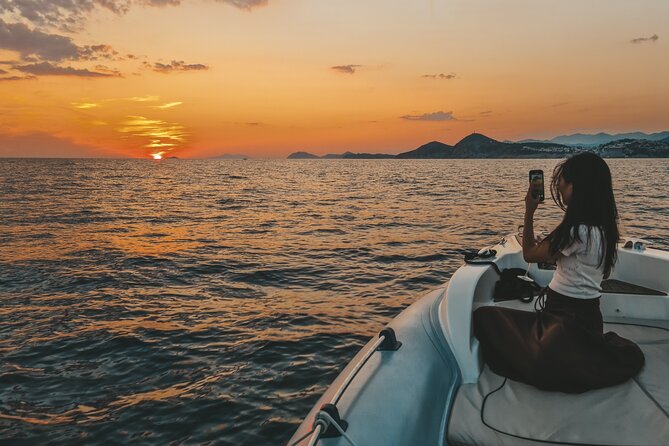 Prosecco & Sunsets: Private Dubrovnik Cruise - Sunset in open water
