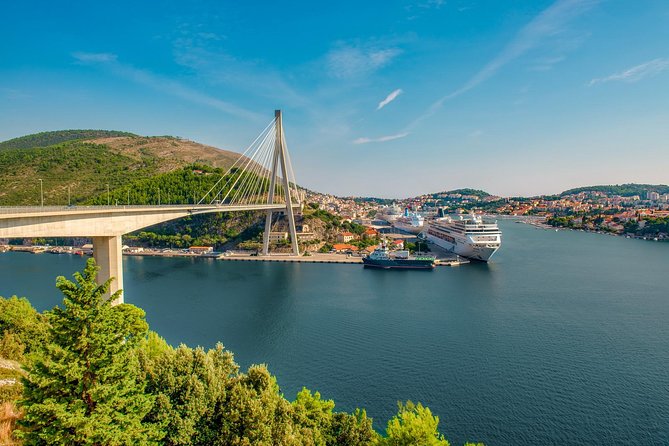 Srdj hill scenic panorama drive and Dubrovnik Old Town PRIVATE TOUR - Why start with Mount Srd and the bridge