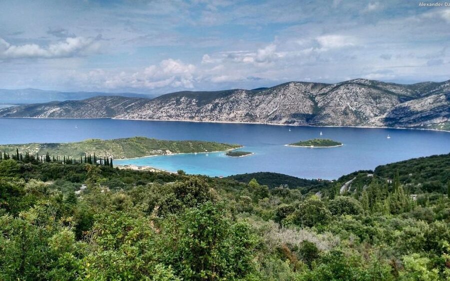 Ston and Korcula Island Day Trip from Dubrovnik with Wine - Crossing from Orebić to Korčula