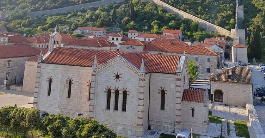 Ston private walking tour with the walls and saltworks visit - Key things to know before you book