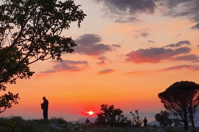 Sunset and Wine / Dubrovnik Sunset Tour and Premium Wine Tasting - Why this two-hour evening tour works