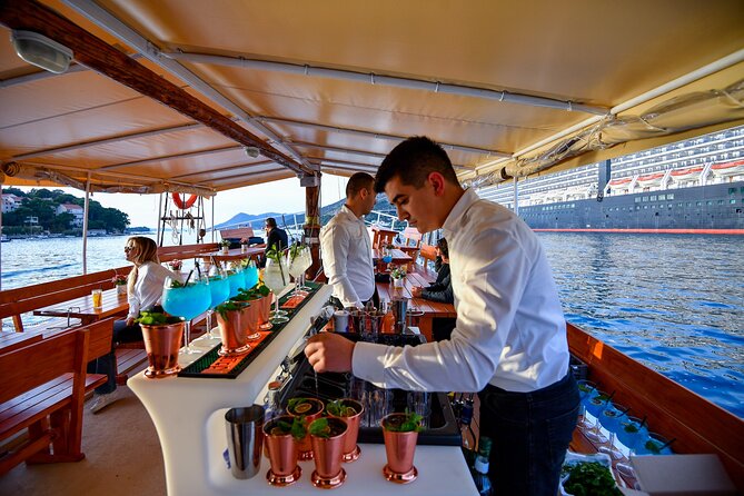 Sunset Cruise | Cocktail Experience on Board around Dubrovnik - Cocktails, canapés, and the food question